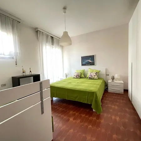 Residence Faro - Walterigato Apartments Solo Per Famiglie Lido di Jesolo Exterior photo