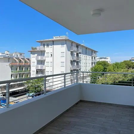Residence Faro - Walterigato Apartments Solo Per Famiglie Lido di Jesolo Exterior photo